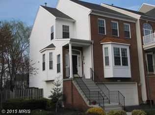 13124 Forest Mist Ln, Fairfax, VA 22033