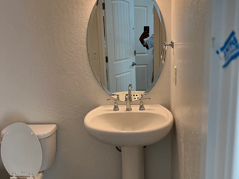 948 W Prescott Ave — Photo 11