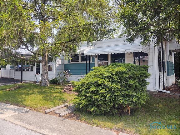 2nd image of 1471 Eastshore Dr