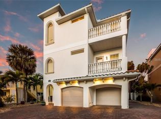 2311 Avenue C #400, Bradenton beach, FL 34217