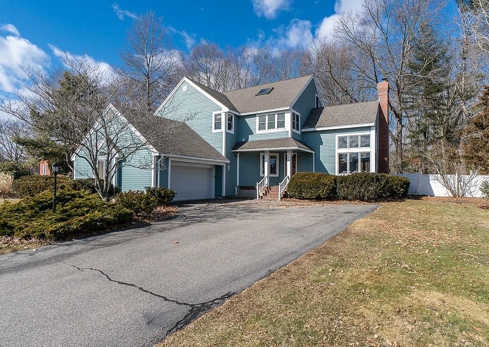 1st image of 14 Wildwood Dr