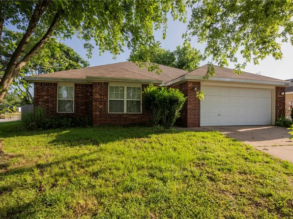6406 SW Meadow Well Ave, Bentonville, AR 72713