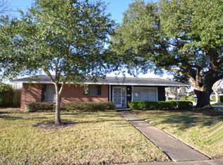 1819 Travis Ave, Victoria, TX 77901