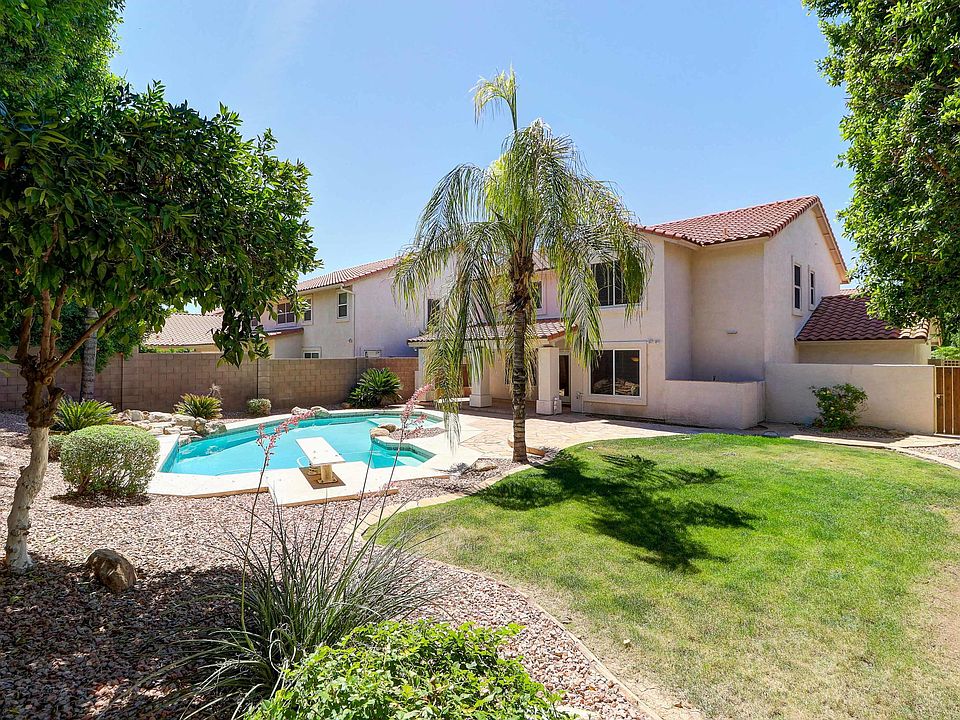 1st image of 5772 W Windrose Dr