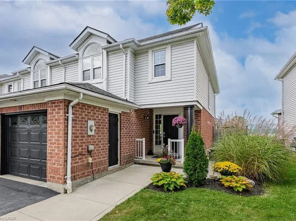 50 Calvin Ct, Cambridge, ON N3C 4J5
