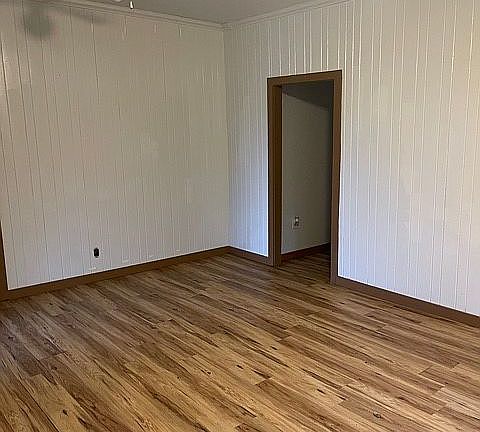 5th image of 601 Old Knoxville Hwy