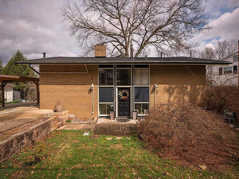 604 Bendview Dr — Photo 7