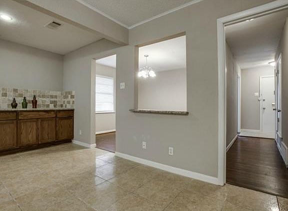 4th image of 5606 Meadowick Ln