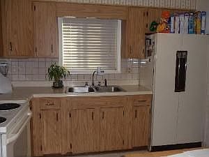 3rd image of 18W260 Standish Ln #260