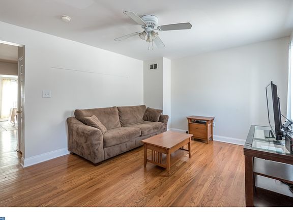 4th image of 4613 Umbria St