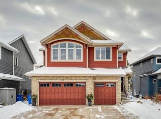 135 W Auburn Sound Mnr SE, Calgary, AB T3M0R9