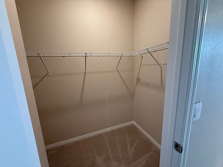 5740 Woodland Sage Dr — Photo 22