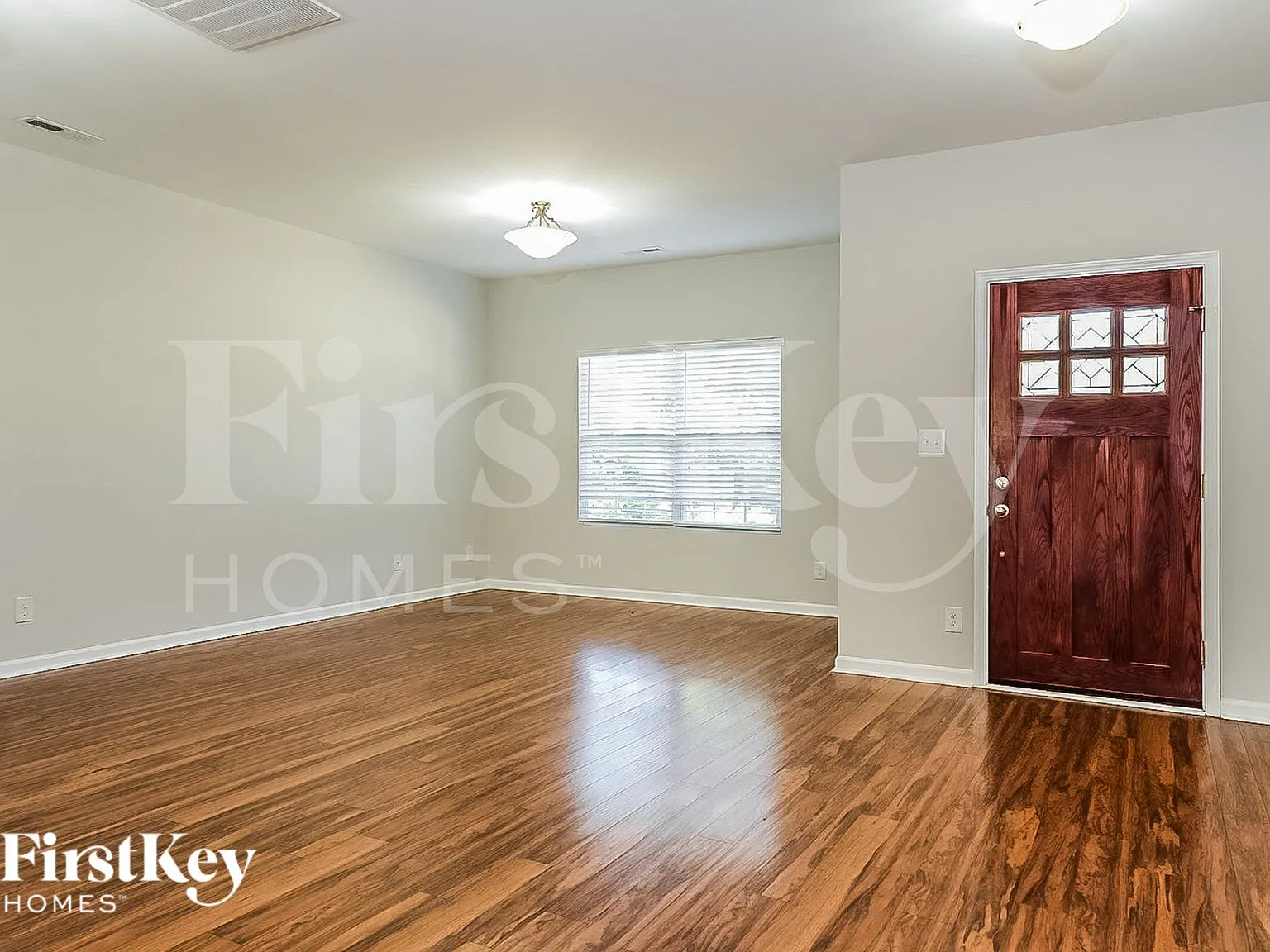 4 bed, 2.5 bath, 2958 sqft, $2,885 — Photo 4