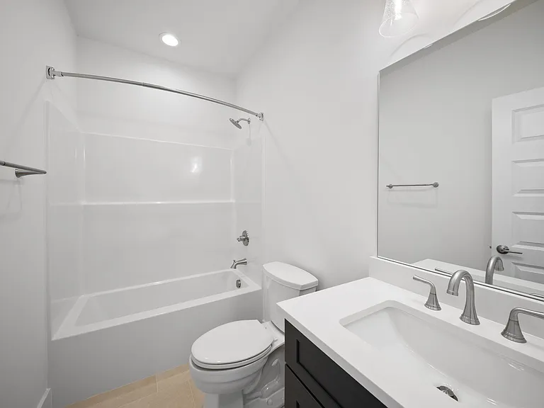 109 Collin Pl #4 — Photo 15