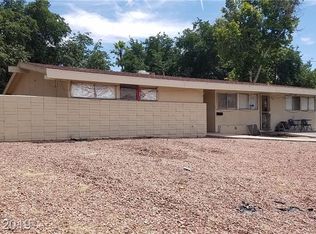 2297 E Desert Inn Rd, Las Vegas, NV 89169