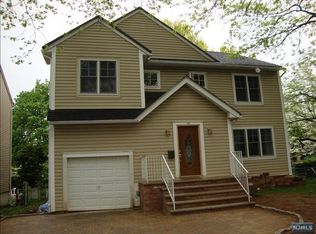 169 Baker Ave, Bergenfield, NJ 07621