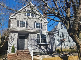 1112 Montana Ave, Natrona Heights, PA