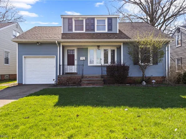 6017 Hodgman Dr, Parma Heights, OH 44130
