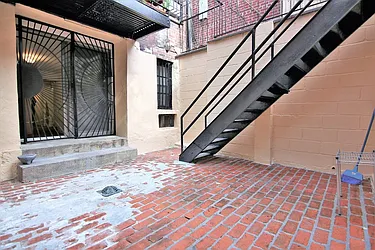 Rented by JK Dansar Corp