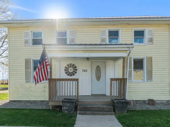 740 N Wayne St, Waterloo, IN 46793