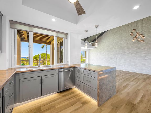 3rd image of 3200 Wailea Alanui Dr APT 1606