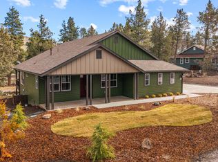 1205 Vine Maple Dr, Klamath Falls, OR 97601
