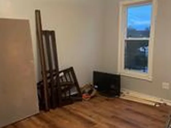 462 Chestnut St, Brooklyn, NY 11208