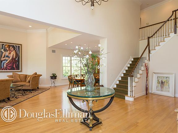 2nd image of 63 Charney Ct