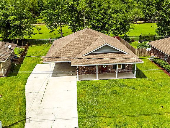 Large driveway and porch