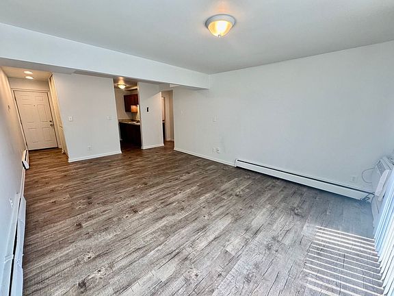 5th image of 504 Saint Johns St #101