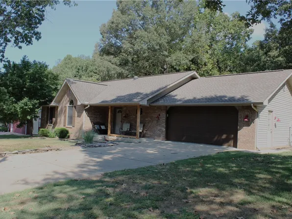 1301 Barbara St, Mountain Home, AR 72653