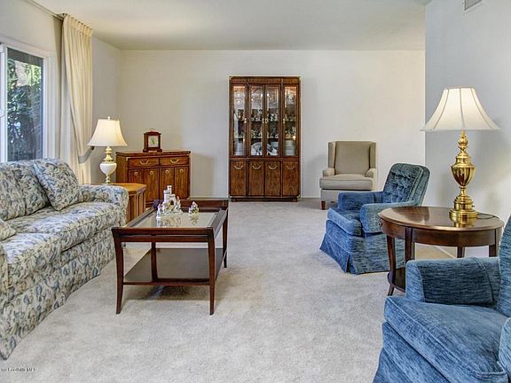 5th image of 2742 Mountain Pine Dr