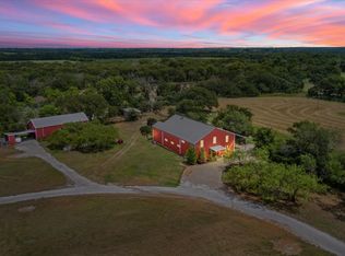 128 Deer Run Rd, Valley Mills, TX 76689