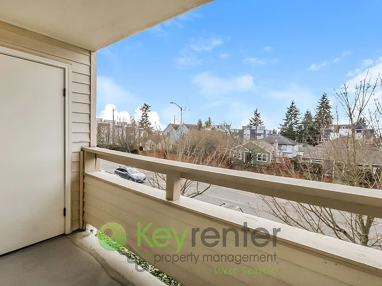 6042 Fauntleroy Way SW — Photo 39