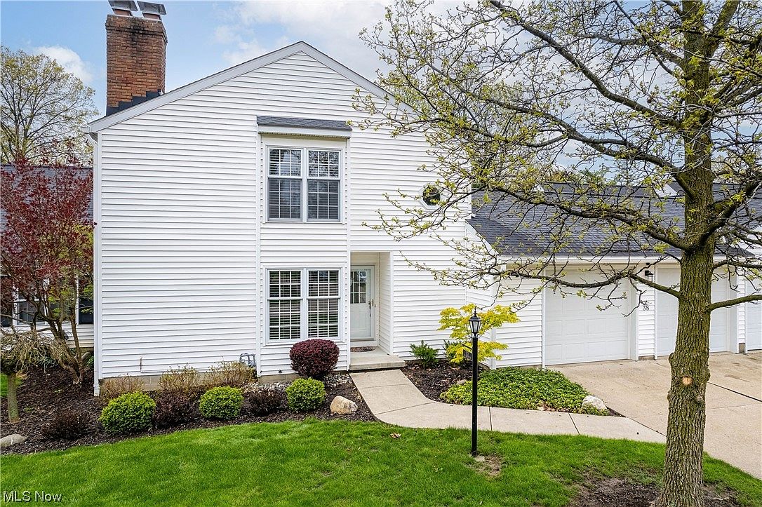 38 Oakwood Dr, Westfield Center, OH 44251 Zillow