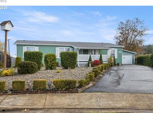 281 Heavenly Ct, Sutherlin, OR 97479