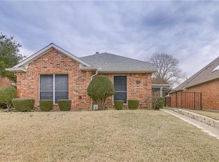 2727 Hickory Bend Dr, Garland, TX 75044