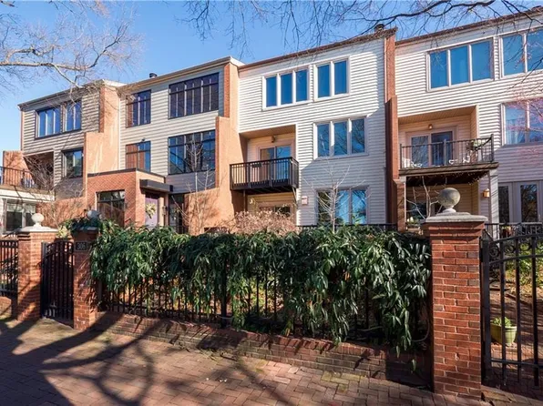 306 Botetourt St, Norfolk, VA 23510