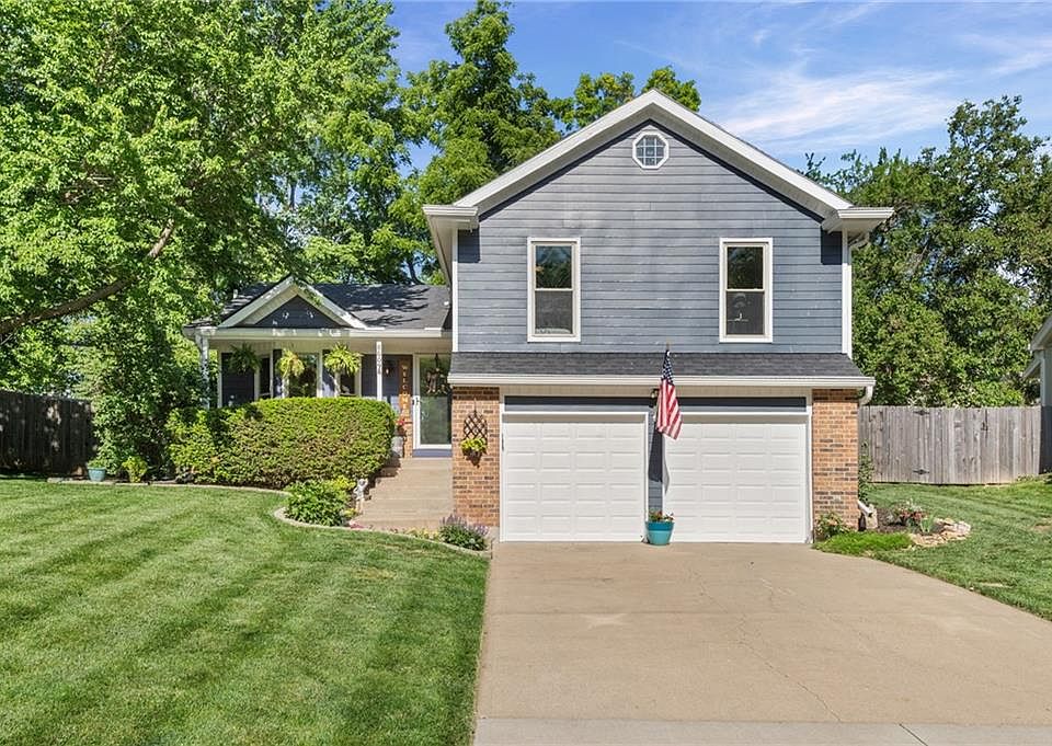 1st image of 8609 Greenway Ln