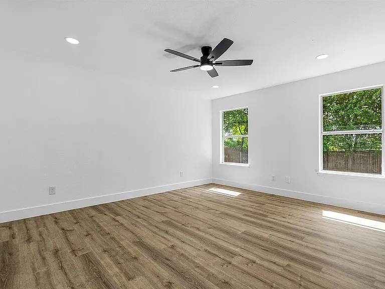 9255 Crimnson Ct — Photo 24