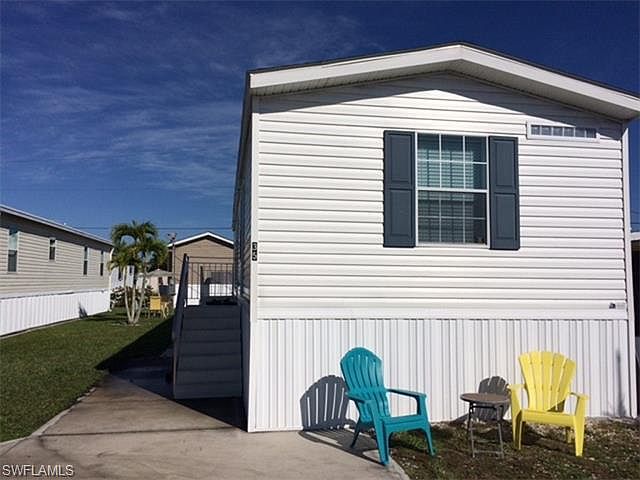 1st image of 35 Helen Ln