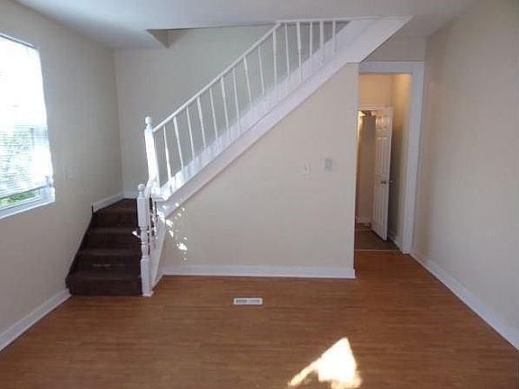 4th image of 326 N Elder Ave