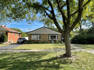 10157 Pell St, Westchester, IL, 60154