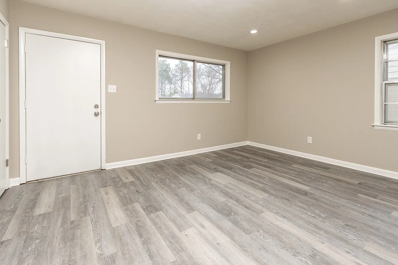 4517 Gailwood Avenue - 1 — Photo 3