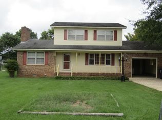 312 Duncan Dr, Russellville, AL 35654