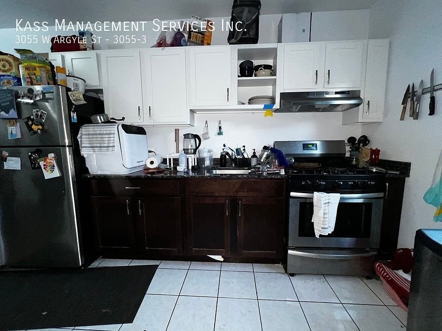 1st image of 3055 W Argyle St APT 3