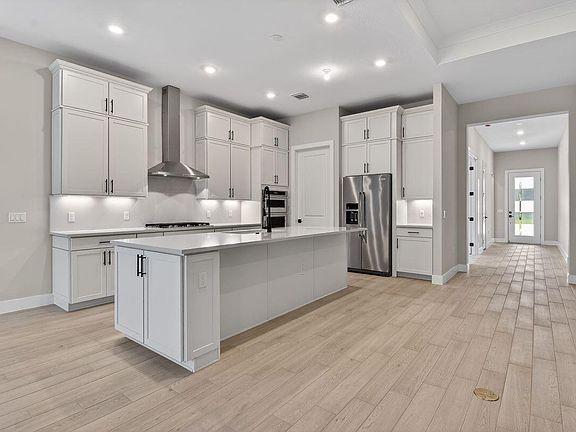 7th image of this home