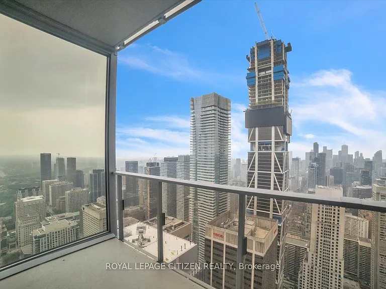 11 Yorkville Ave #6007 — Photo 25
