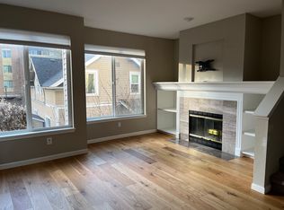 2648 42nd Ave SW, Seattle, WA 98116