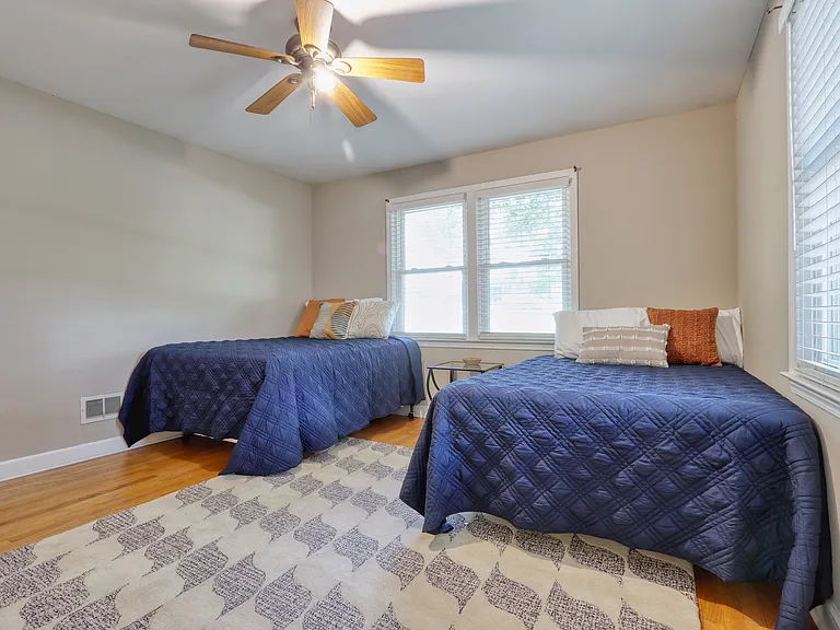 933 Gabriel Rd — Photo 12